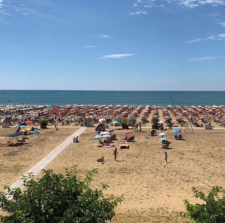 Hotel Karibe Bibione Extérieur photo