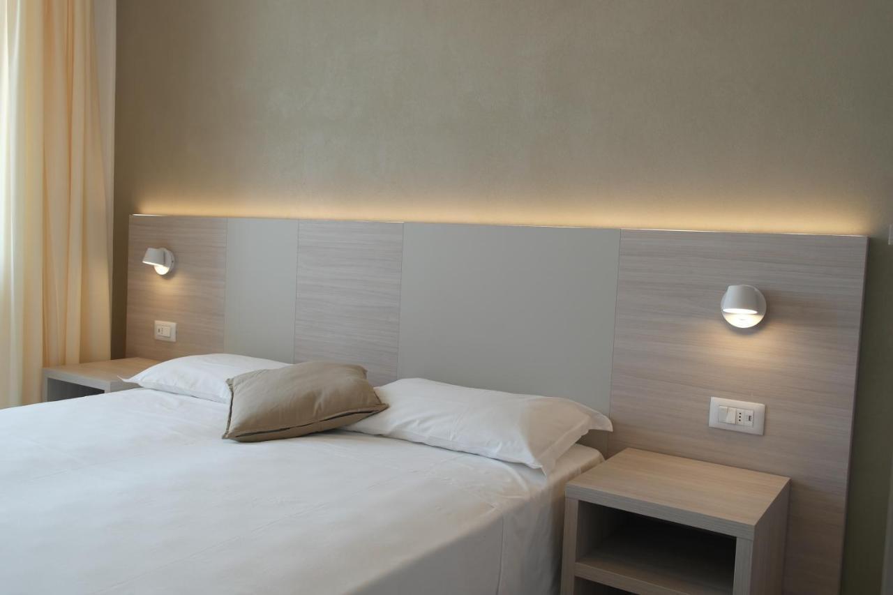 Hotel Karibe Bibione Extérieur photo